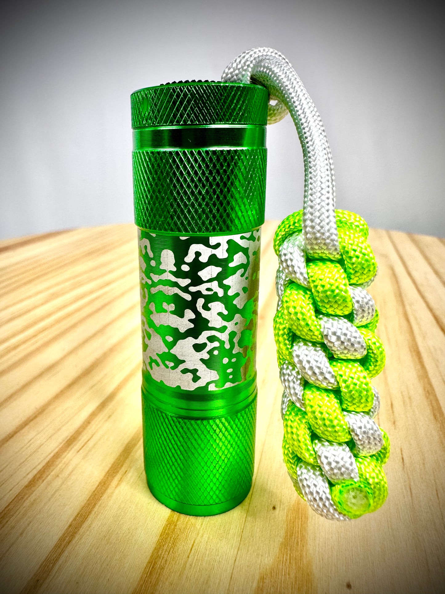 Flashlight - USMC Camo - Green