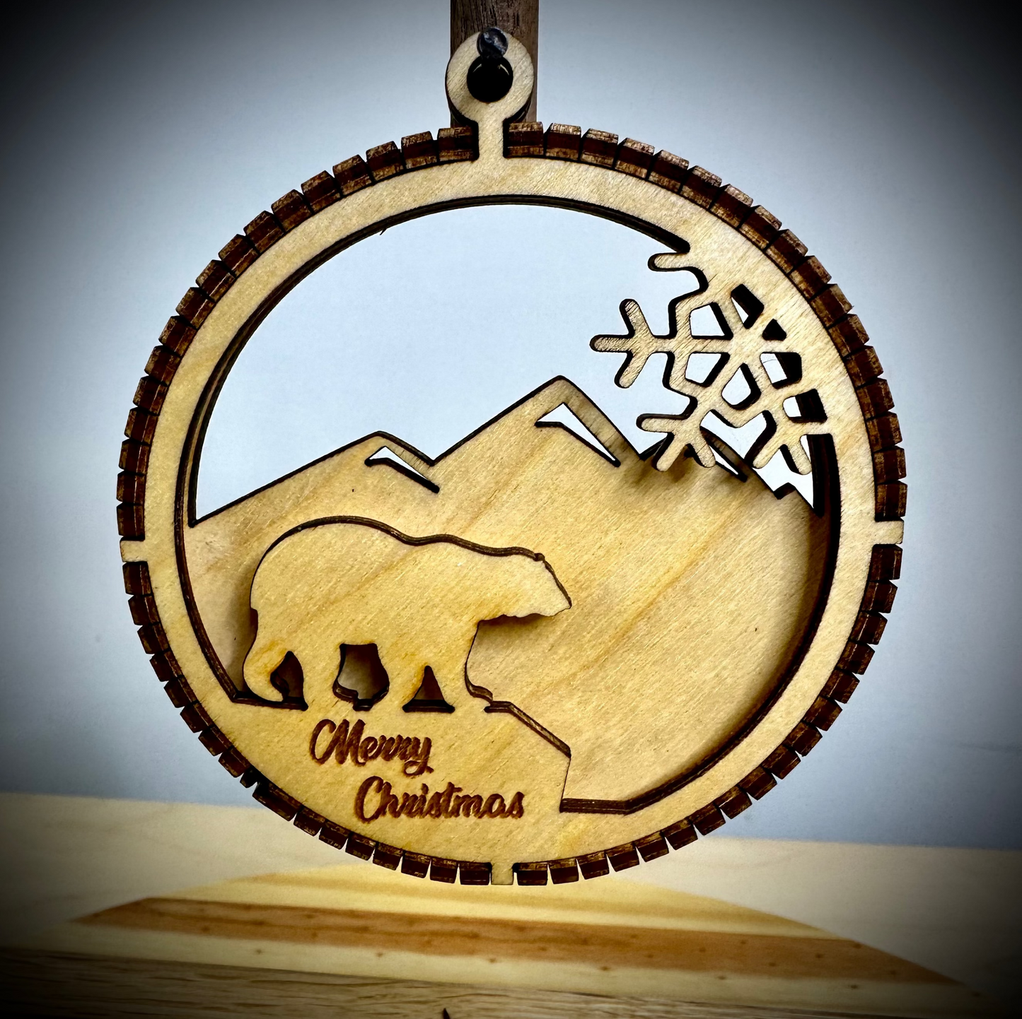 3D Christmas Bulb - Polar Bear with Mountains