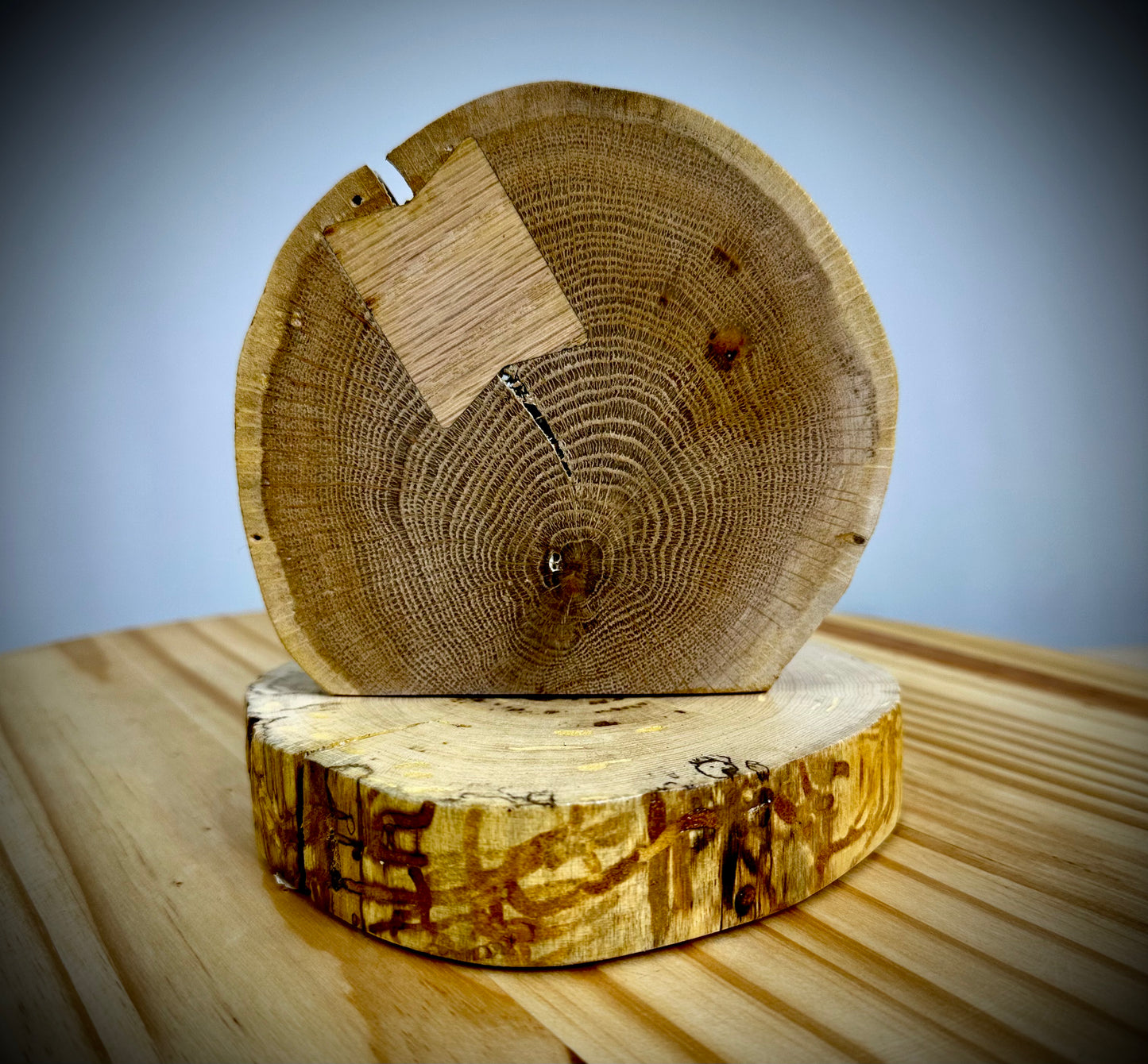 Rustic Wood Centerpiece Blank - Approx 6in Dia. - Bow Tie Inlay - 2005INLAYRWC