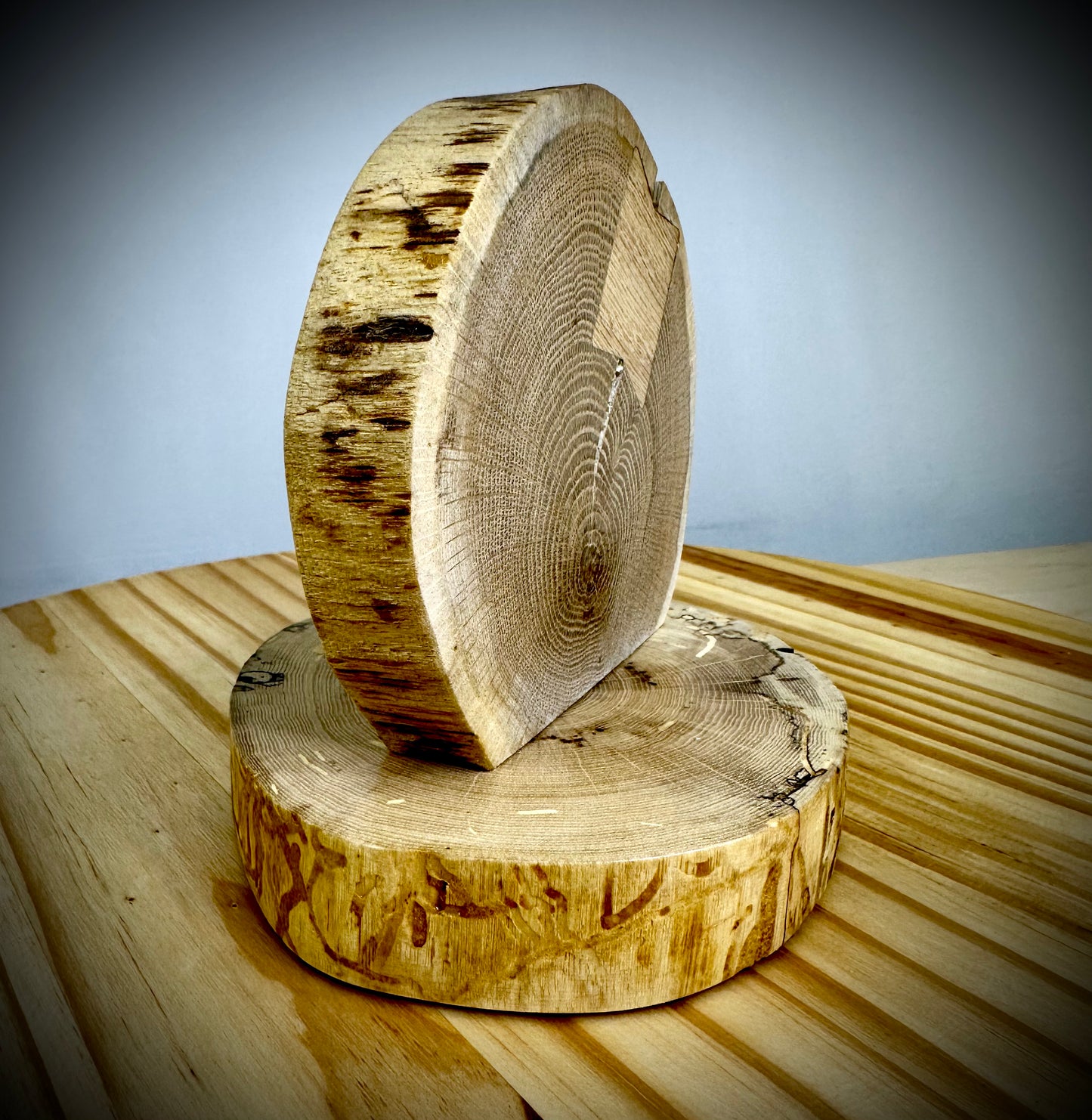 Rustic Wood Centerpiece Blank - Approx 6in Dia. - Bow Tie Inlay - 2005INLAYRWC