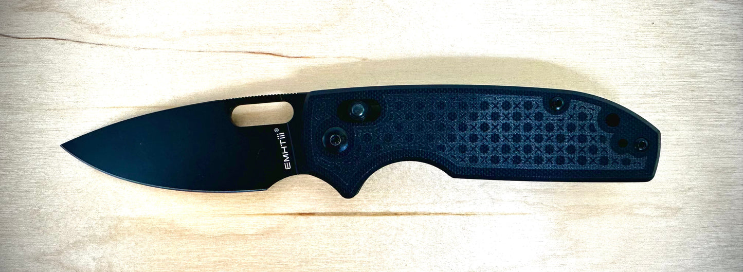 EMTHiii - Small Pocket - X and O Handle - length 7.0 In