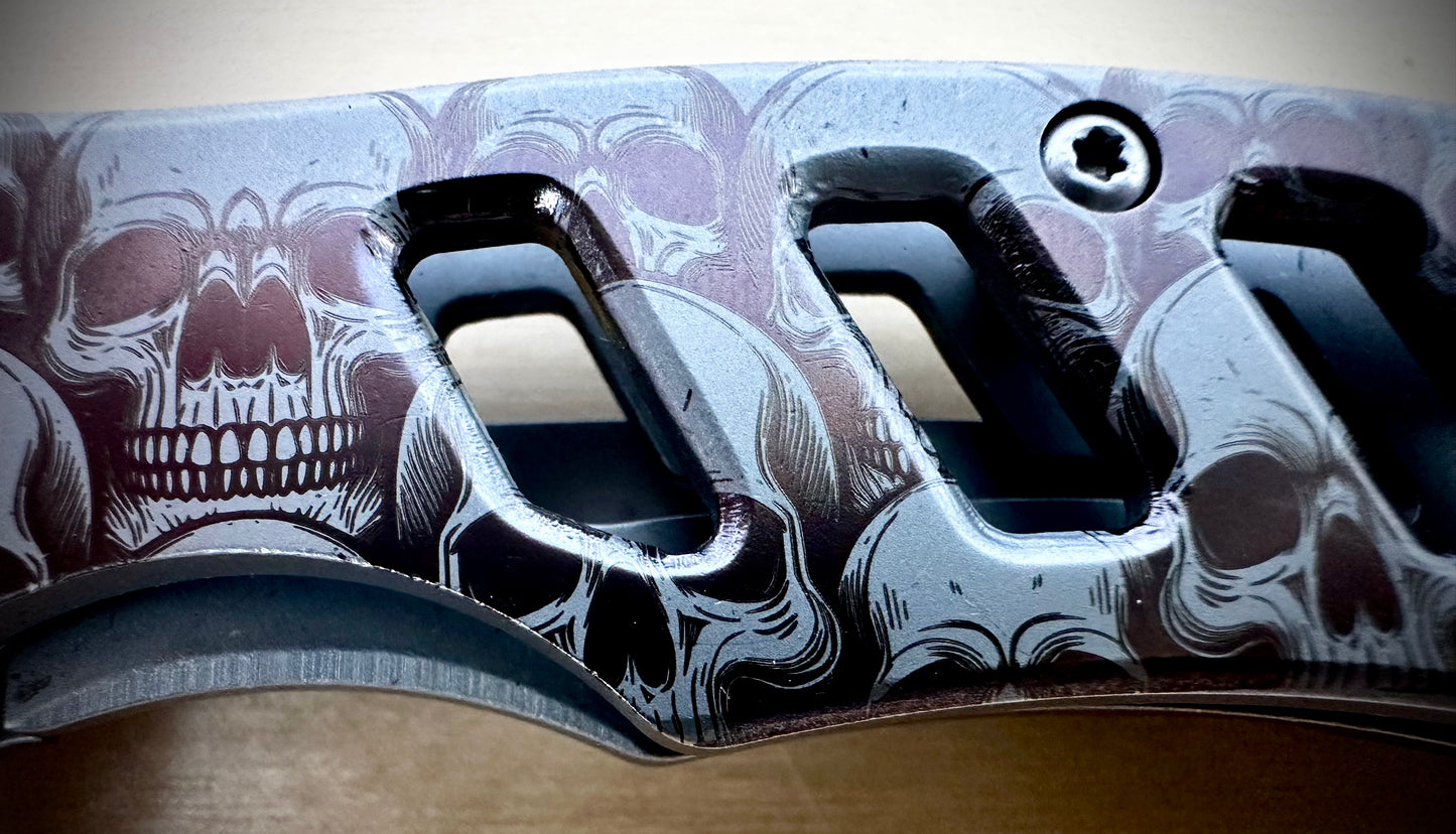 Gordon - Skeleton Style - Sand Blasted - Skulls - Length 7 1/8 In