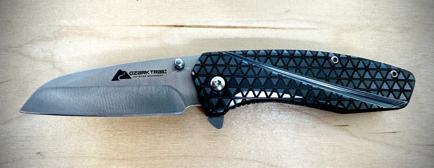 Ozark Trail Frame Lock - Gray - Diamond Pattern - Length 7.0 In