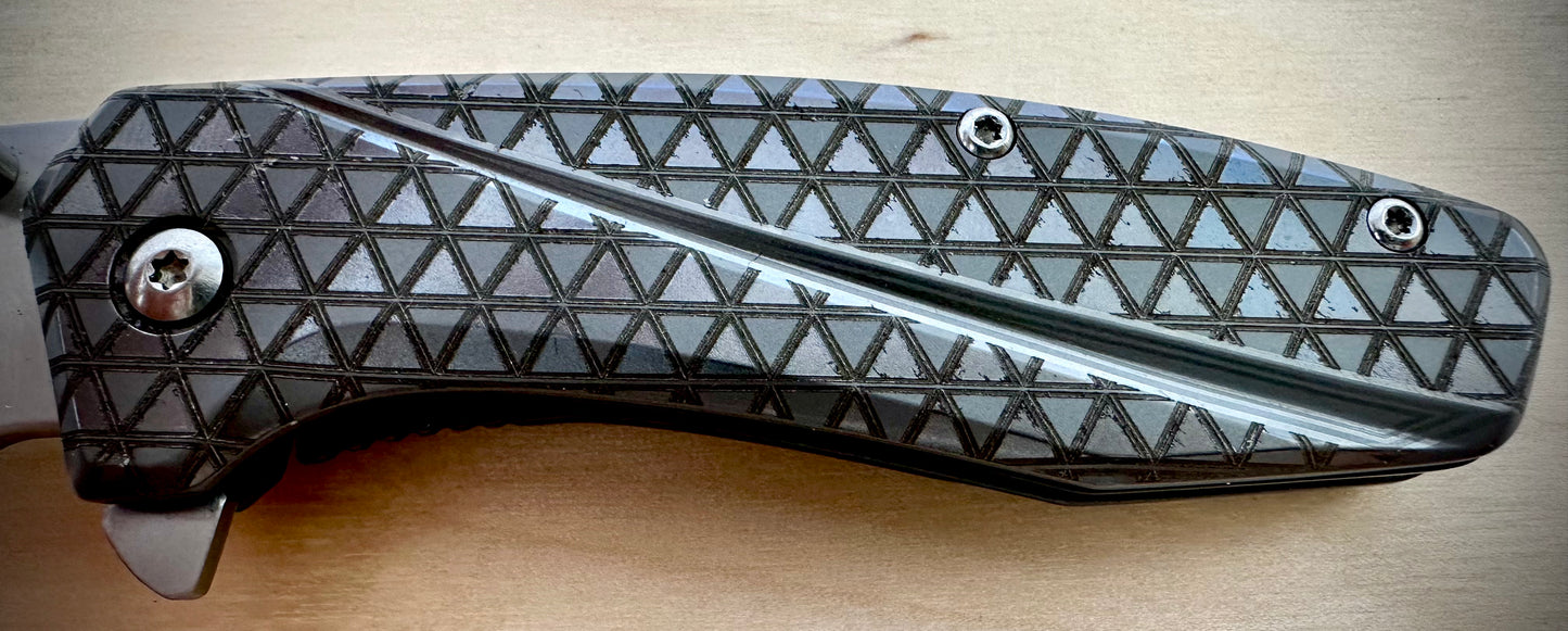Ozark Trail Frame Lock - Gray - Diamond Pattern - Length 7.0 In