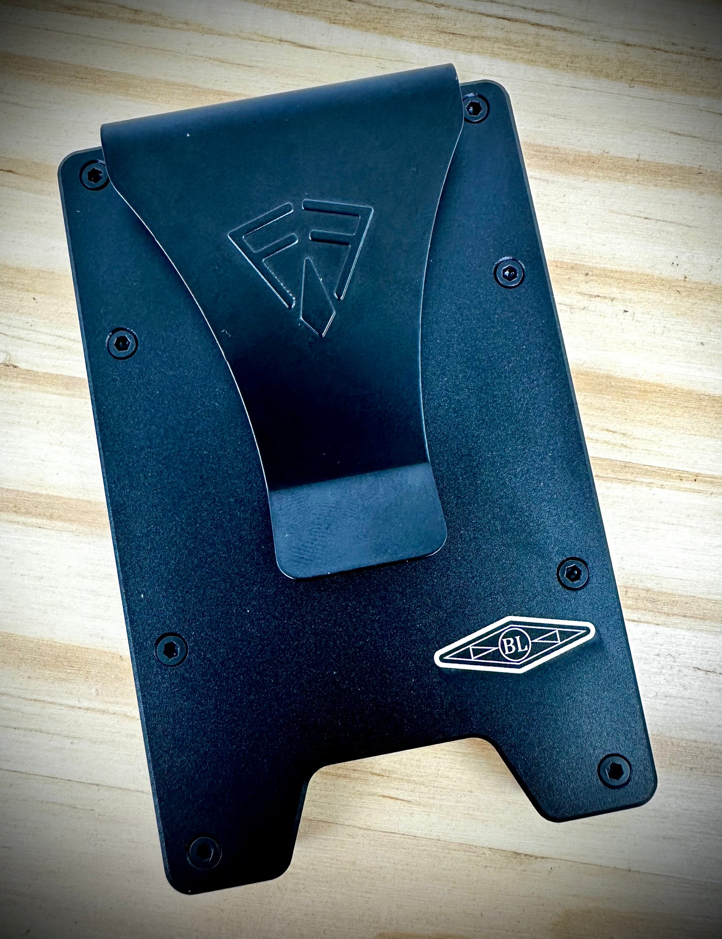 Minimalist Wallets - 68 Chevell - Black