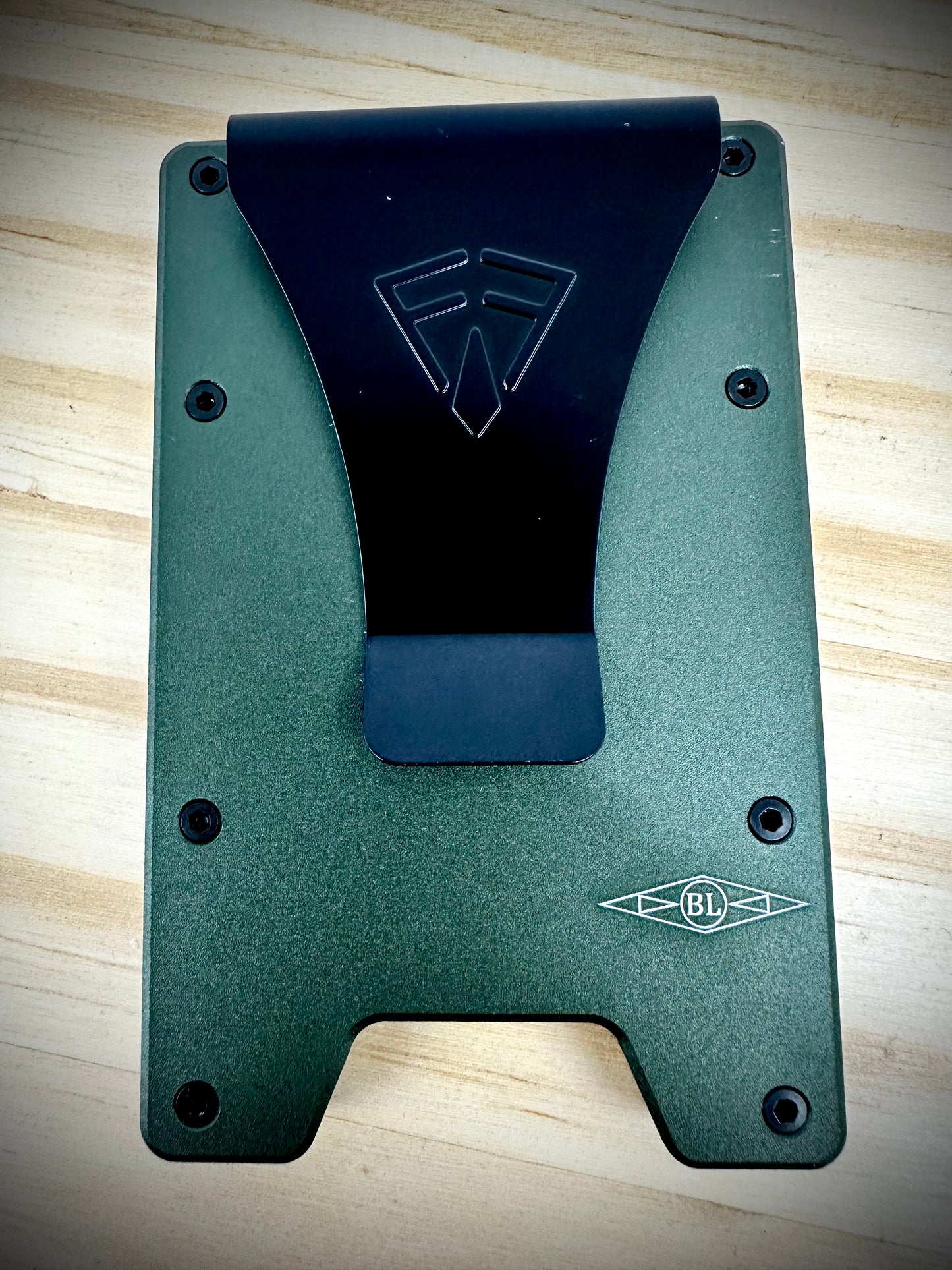 Minimalist Wallets - Gun Flag - Green